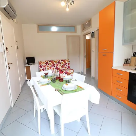 Casa Claudia A Διαμέρισμα *