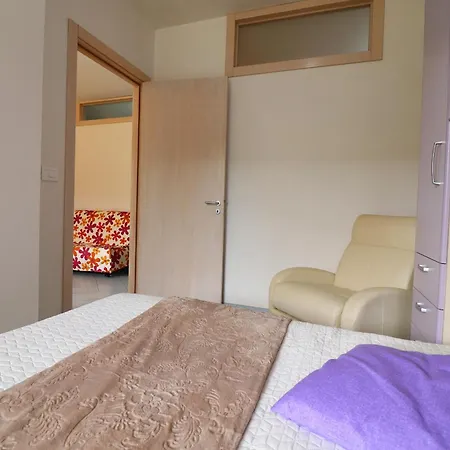 Casa Claudia A Διαμέρισμα *